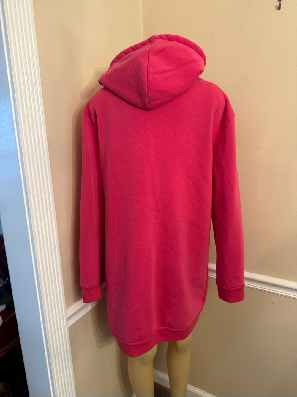 Long Hooded Zip-Up Hoodie Coat in Hot Pink - Picture 3 of 4